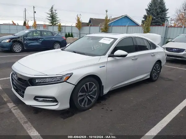 1HGCV3F99KA018498 2019 HONDA ACCORD - Image 2