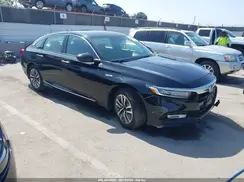 1HGCV3F9XJA002664 2018 HONDA ACCORD
