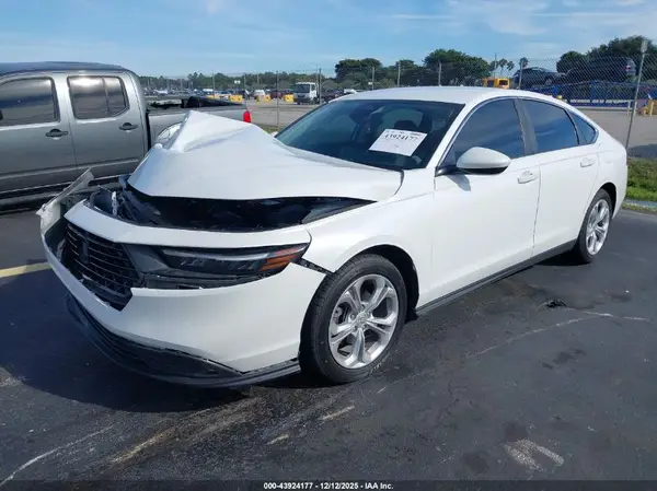 1HGCY1F20PA015978 2023 HONDA ACCORD - Image 2