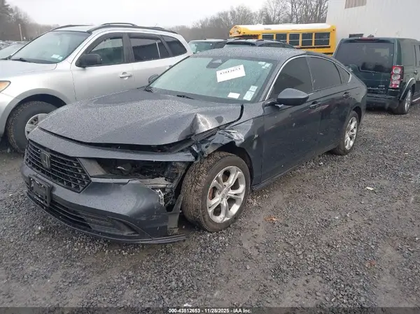 1HGCY1F20PA025703 2023 HONDA ACCORD - Image 2