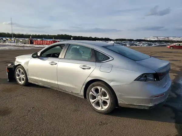 1HGCY1F20RA017152 2024 HONDA ACCORD - Image 2