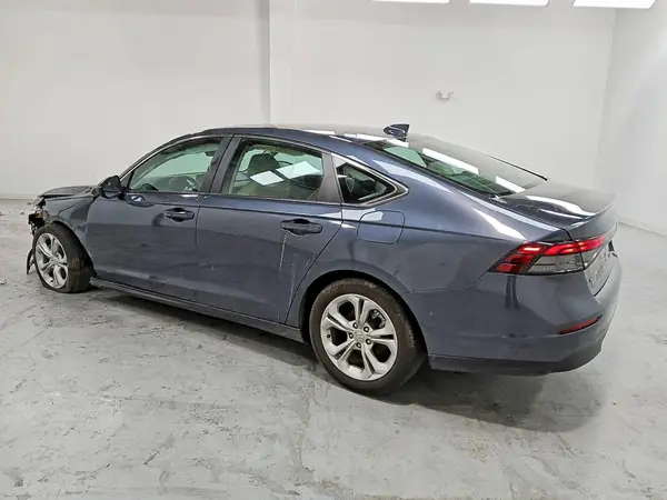 1HGCY1F20RA068716 2024 HONDA ACCORD - Image 2