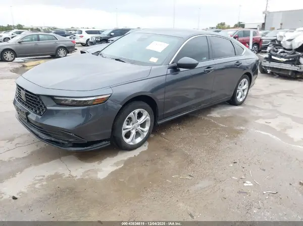 1HGCY1F20RA072278 2024 HONDA ACCORD - Image 2