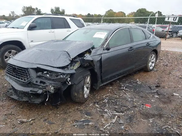 1HGCY1F20RA080056 2024 HONDA ACCORD - Image 2