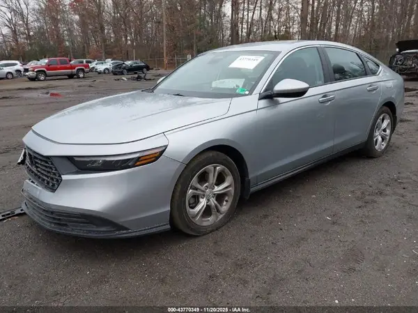 1HGCY1F20RA080106 2024 HONDA ACCORD - Image 2