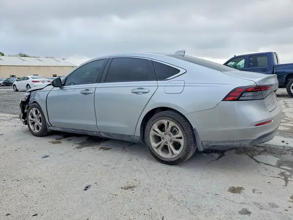 1HGCY1F20SA004553 2025 HONDA ACCORD - Image 2