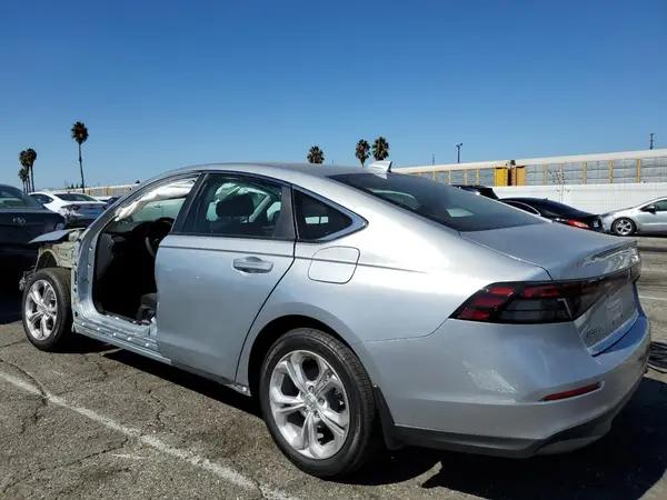 1HGCY1F20SA013558 2025 HONDA ACCORD - Image 2