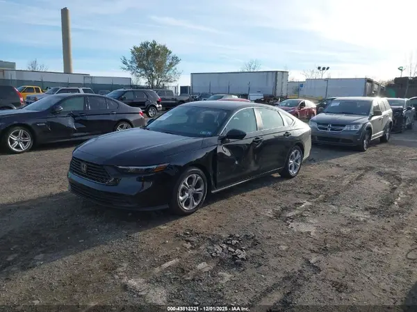 1HGCY1F20SA052358 2025 HONDA ACCORD - Image 2