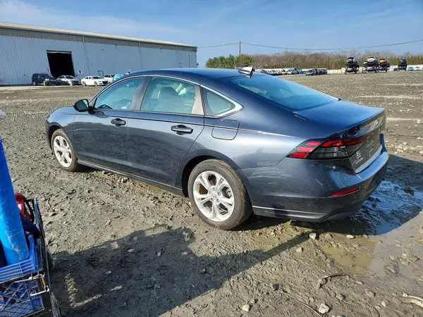 1HGCY1F20SA091872 2025 HONDA ACCORD - Image 2