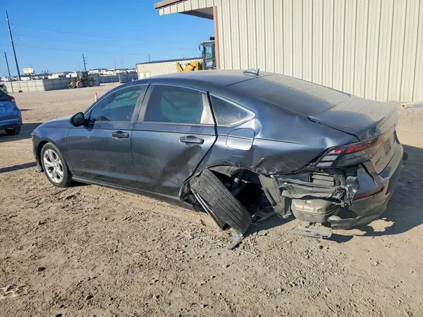 1HGCY1F21RA003387 2024 HONDA ACCORD - Image 2