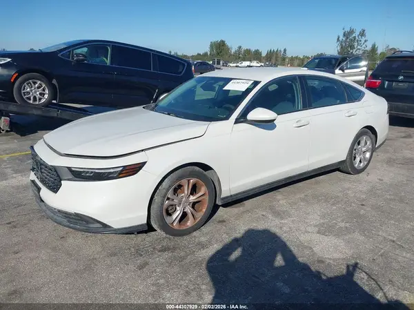 1HGCY1F21RA009299 2024 HONDA ACCORD - Image 2