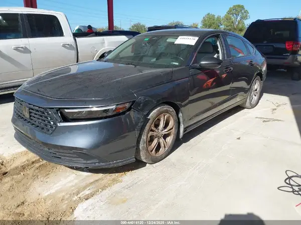 1HGCY1F21RA010128 2024 HONDA ACCORD - Image 2