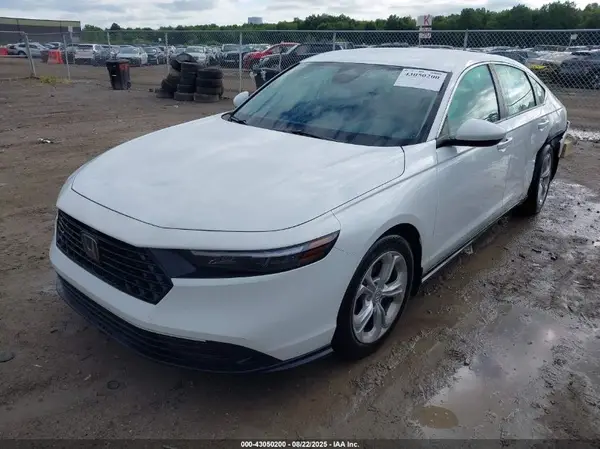 1HGCY1F21RA016964 2024 HONDA ACCORD - Image 2