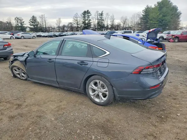 1HGCY1F21RA031285 2024 HONDA ACCORD - Image 2