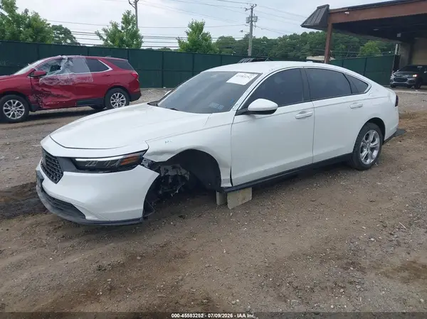 1HGCY1F21RA057644 2024 HONDA ACCORD - Image 2