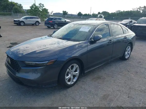 1HGCY1F21RA068269 2024 HONDA ACCORD - Image 2