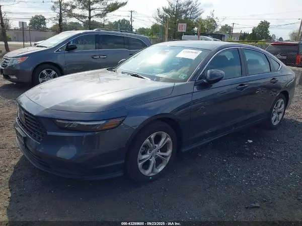 1HGCY1F21RA090577 2024 HONDA ACCORD - Image 2