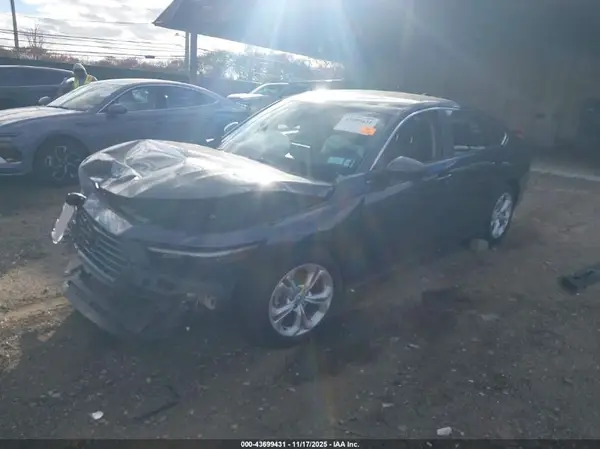 1HGCY1F21SA017618 2025 HONDA ACCORD - Image 2