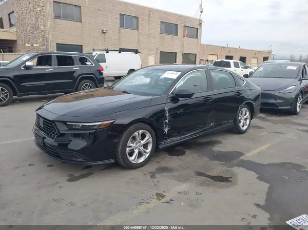 1HGCY1F21SA031177 2025 HONDA ACCORD - Image 2