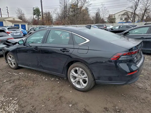 1HGCY1F21SA049775 2025 HONDA ACCORD - Image 2