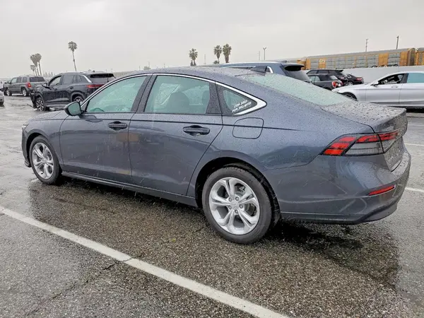 1HGCY1F21SA065362 2025 HONDA ACCORD - Image 2