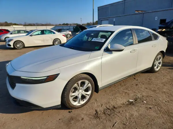 1HGCY1F22PA008580 2023 HONDA ACCORD - Image 1