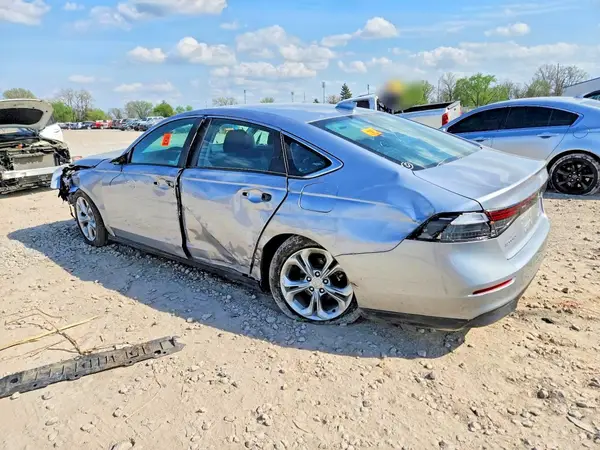 1HGCY1F22PA036752 2023 HONDA ACCORD - Image 2