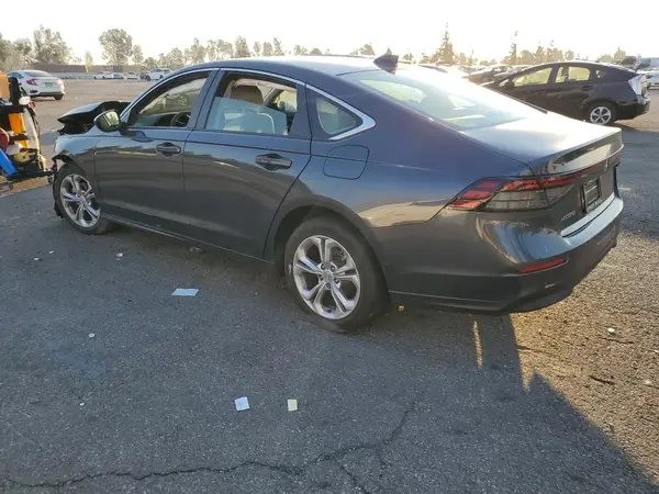 1HGCY1F22RA005570 2024 HONDA ACCORD - Image 2