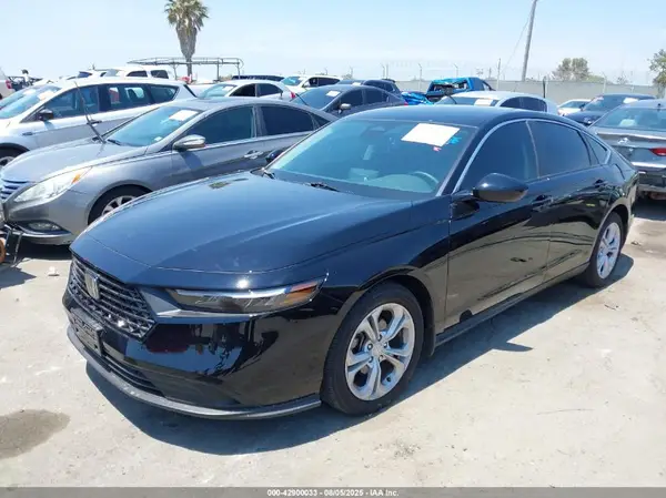 1HGCY1F22RA011210 2024 HONDA ACCORD - Image 2