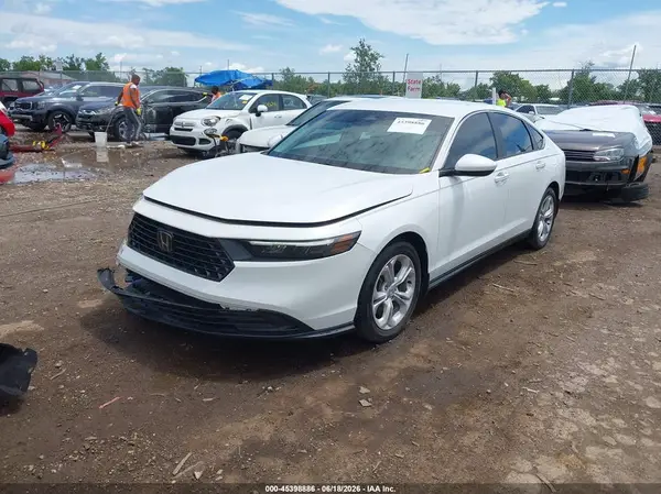 1HGCY1F22RA012566 2024 HONDA ACCORD - Image 2