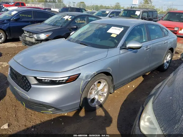 1HGCY1F22RA017119 2024 HONDA ACCORD - Image 2