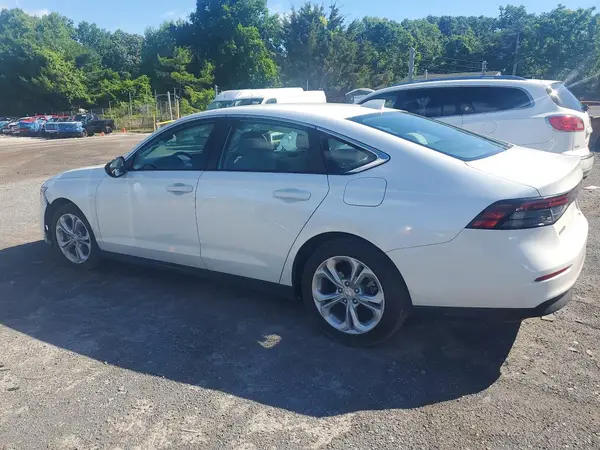1HGCY1F22RA038858 2024 HONDA ACCORD - Image 2