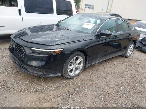 1HGCY1F22RA074419 2024 HONDA ACCORD - Image 2