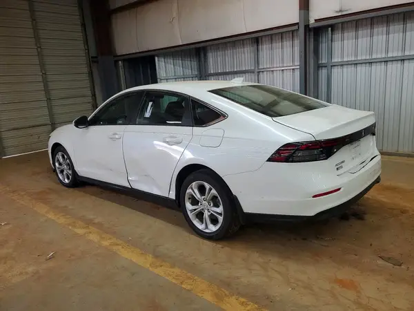 1HGCY1F22RA074873 2024 HONDA ACCORD - Image 2
