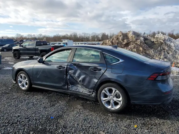 1HGCY1F22SA018597 2025 HONDA ACCORD - Image 2