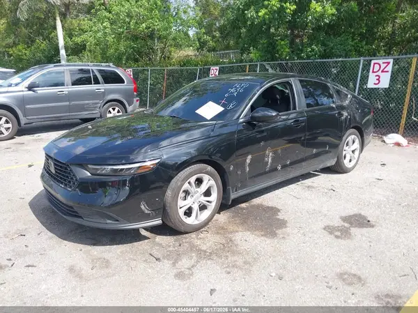 1HGCY1F22SA044696 2025 HONDA ACCORD - Image 2