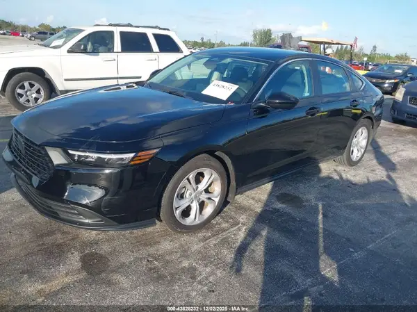 1HGCY1F22SA055164 2025 HONDA ACCORD - Image 2