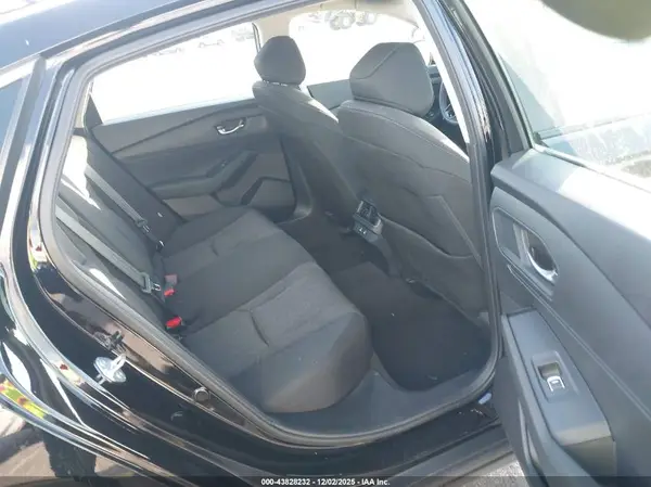 1HGCY1F22SA055164 2025 HONDA ACCORD - Image 8