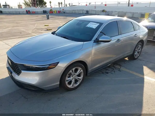 1HGCY1F23RA013533 2024 HONDA ACCORD - Image 2