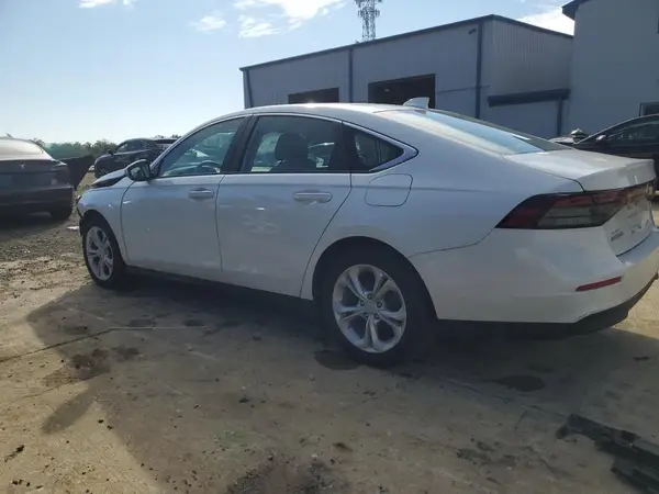 1HGCY1F23RA034091 2024 HONDA ACCORD - Image 2