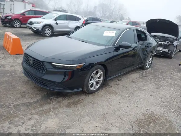 1HGCY1F23RA057399 2024 HONDA ACCORD - Image 2