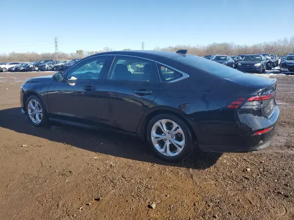 1HGCY1F23RA074395 2024 HONDA ACCORD - Image 2