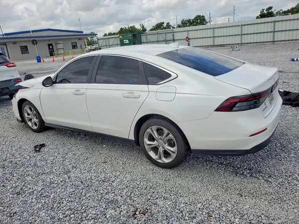 1HGCY1F23RA089253 2024 HONDA ACCORD - Image 2