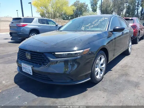 1HGCY1F23SA001548 2025 HONDA ACCORD - Image 2