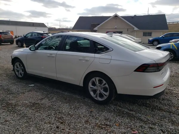 1HGCY1F23SA031231 2025 HONDA ACCORD - Image 2