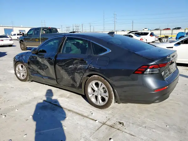 1HGCY1F23SA040723 2025 HONDA ACCORD - Image 2