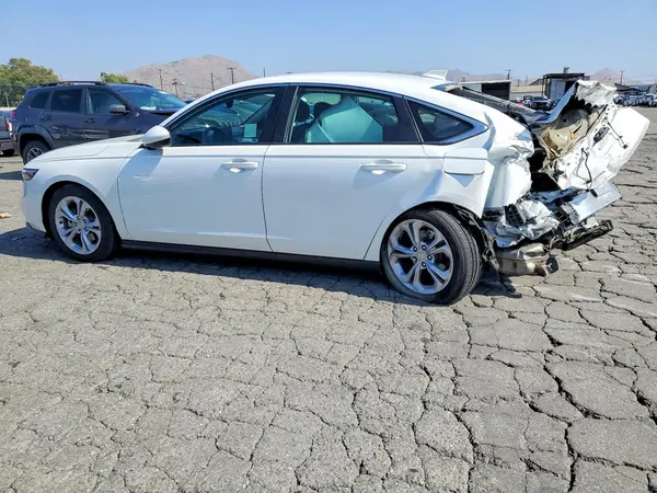1HGCY1F23SA048434 2025 HONDA ACCORD - Image 2