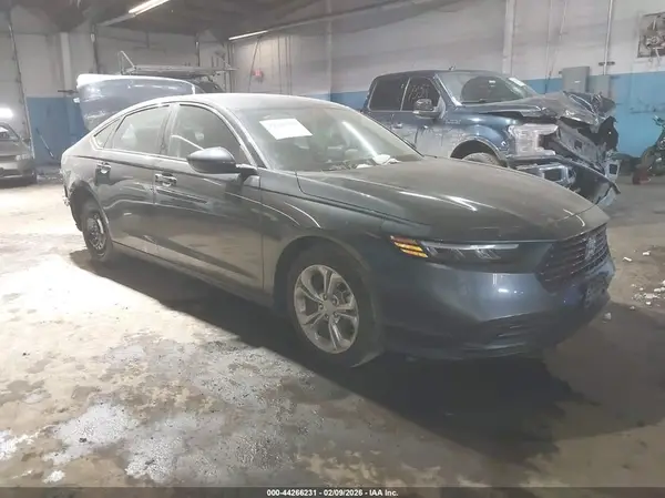 1HGCY1F23SA059174 2025 HONDA ACCORD - Image 1