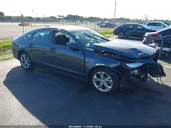1HGCY1F24PA043346 2023 HONDA ACCORD - Image 1