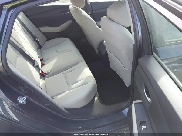 1HGCY1F24RA017784 2024 HONDA ACCORD - Image 8